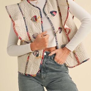 &merci sienna Quilted Vest with Colorful Accents S boho casual church neutral